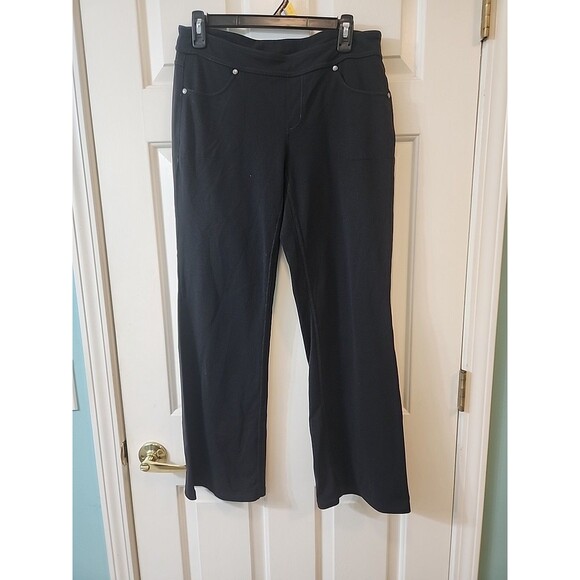 Athleta Women's Size Medium Black Stretch Jean Style Boot Cut Fitness Yoga Pants - Picture 1 of 6